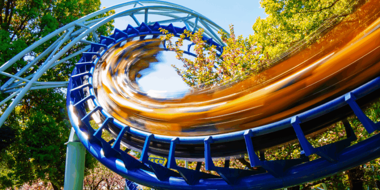 Leia mais sobre o artigo Parques de Diversão Pelo Mundo Que Todo Aventureiro Precisa Visitar